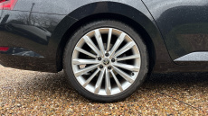 Skoda Superb 2.0 TDI CR 190 Laurin + Klement 4X4 5dr DSG [7 Sp] Diesel Estate